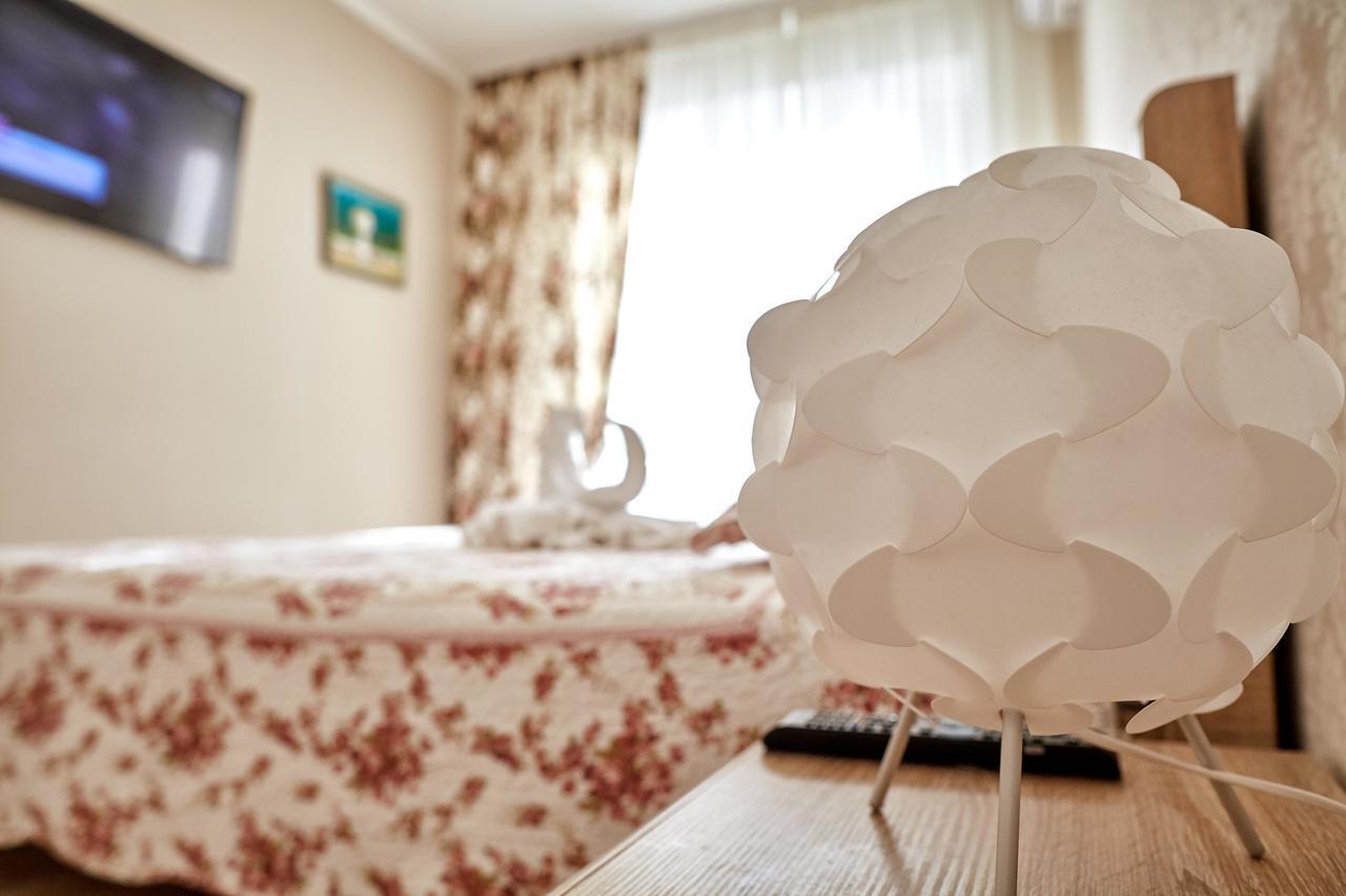 City Center Lux Family Apartment Vinnytsia Bagian luar foto