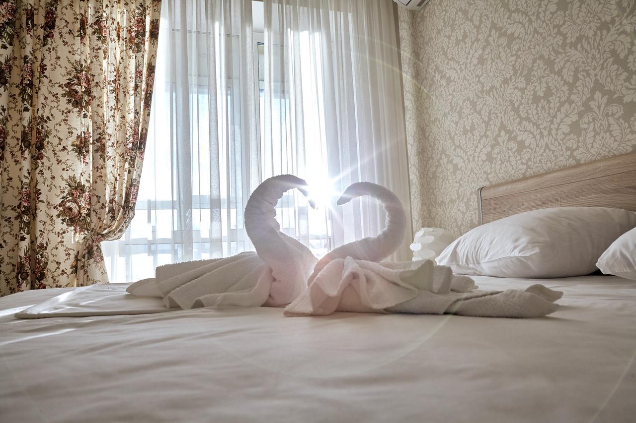 City Center Lux Family Apartment Vinnytsia Bagian luar foto