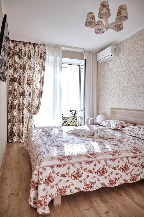 City Center Lux Family Apartment Vinnytsia Bagian luar foto